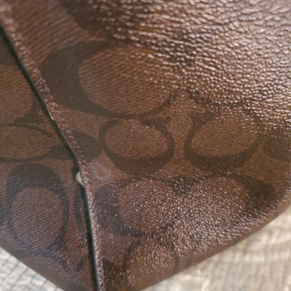 Coach Hobo - Picture 3 of 5